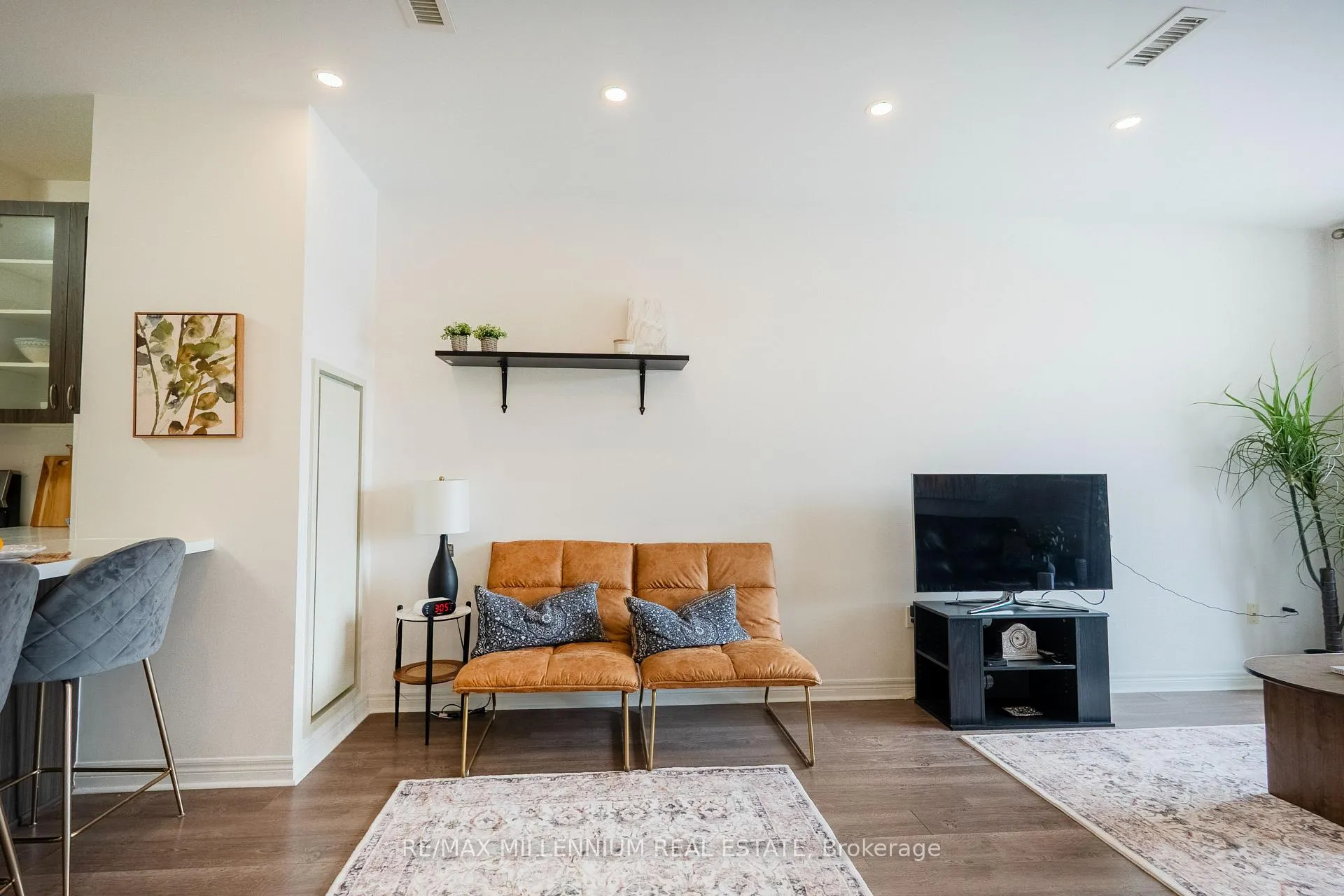 Photo 20 of Unit 323, 7325 Markham Road, Markham, Cedarwood — HOMEH