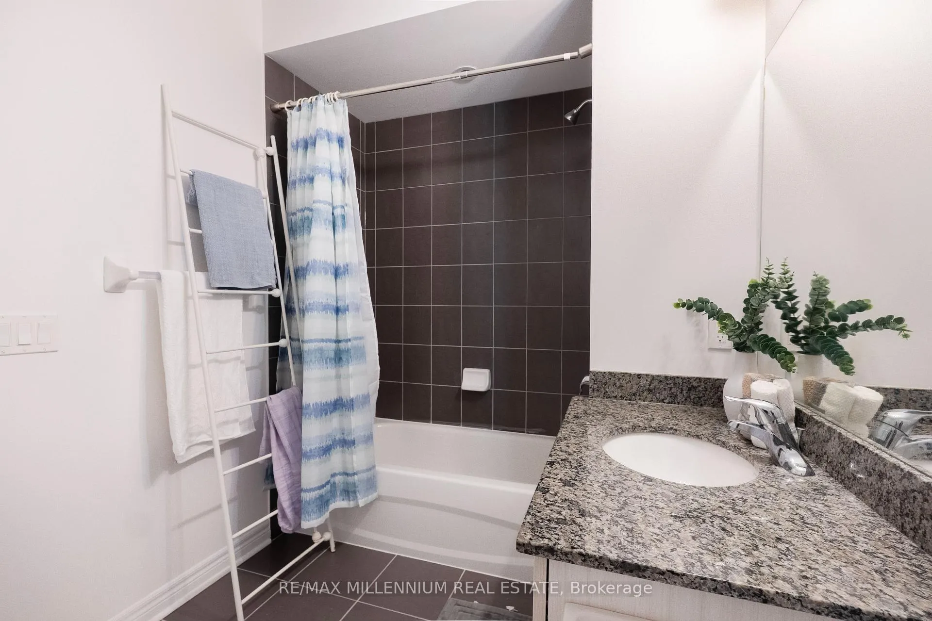 Photo 27 of Unit 323, 7325 Markham Road, Markham, Cedarwood — HOMEH