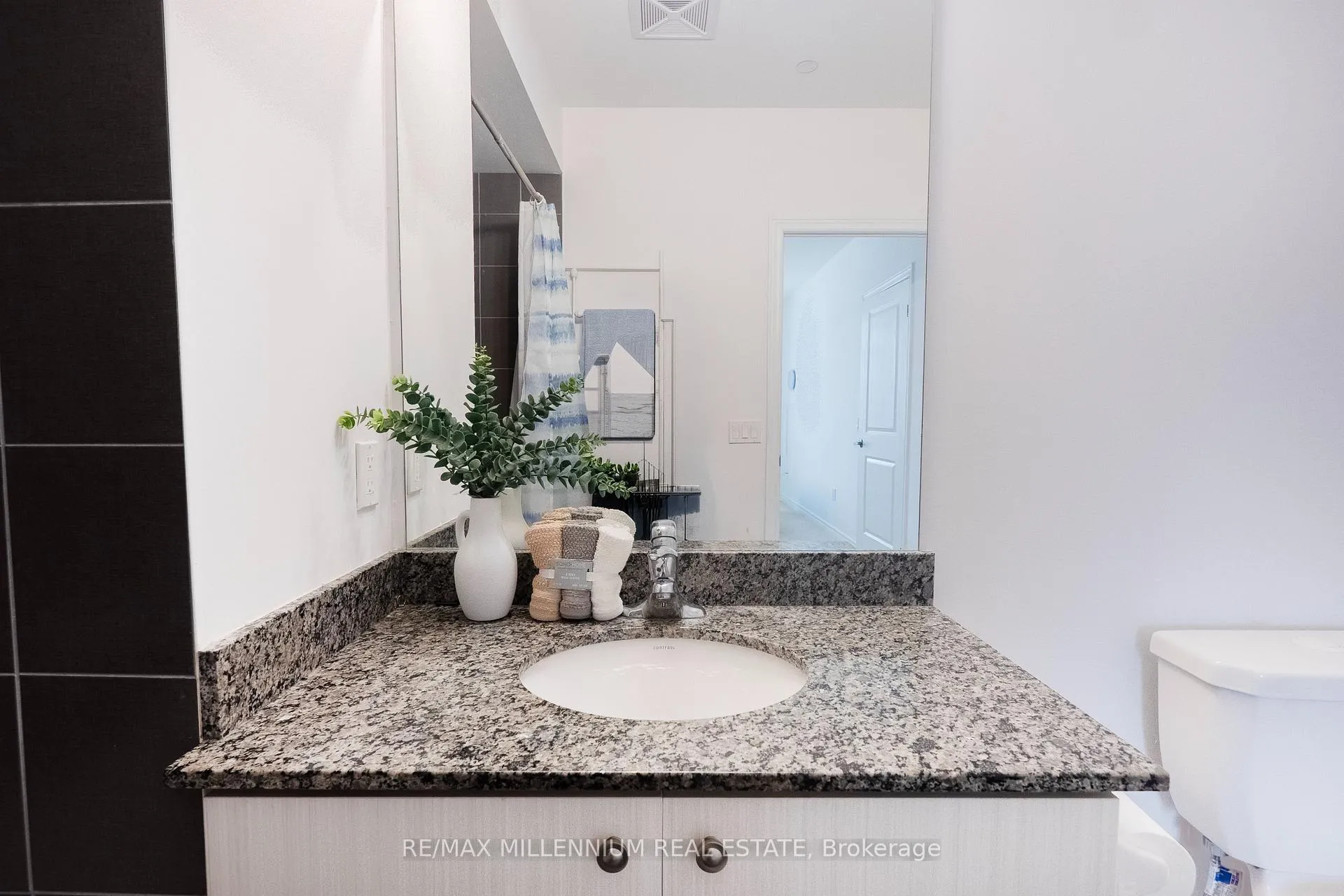 Photo 29 of Unit 323, 7325 Markham Road, Markham, Cedarwood — HOMEH