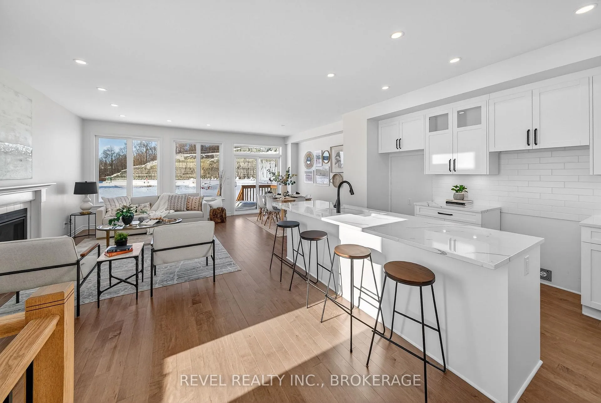 Photo 6 of 322 Dockside Drive, Kingston, Kingston East (Incl Barret Crt) — HOMEH