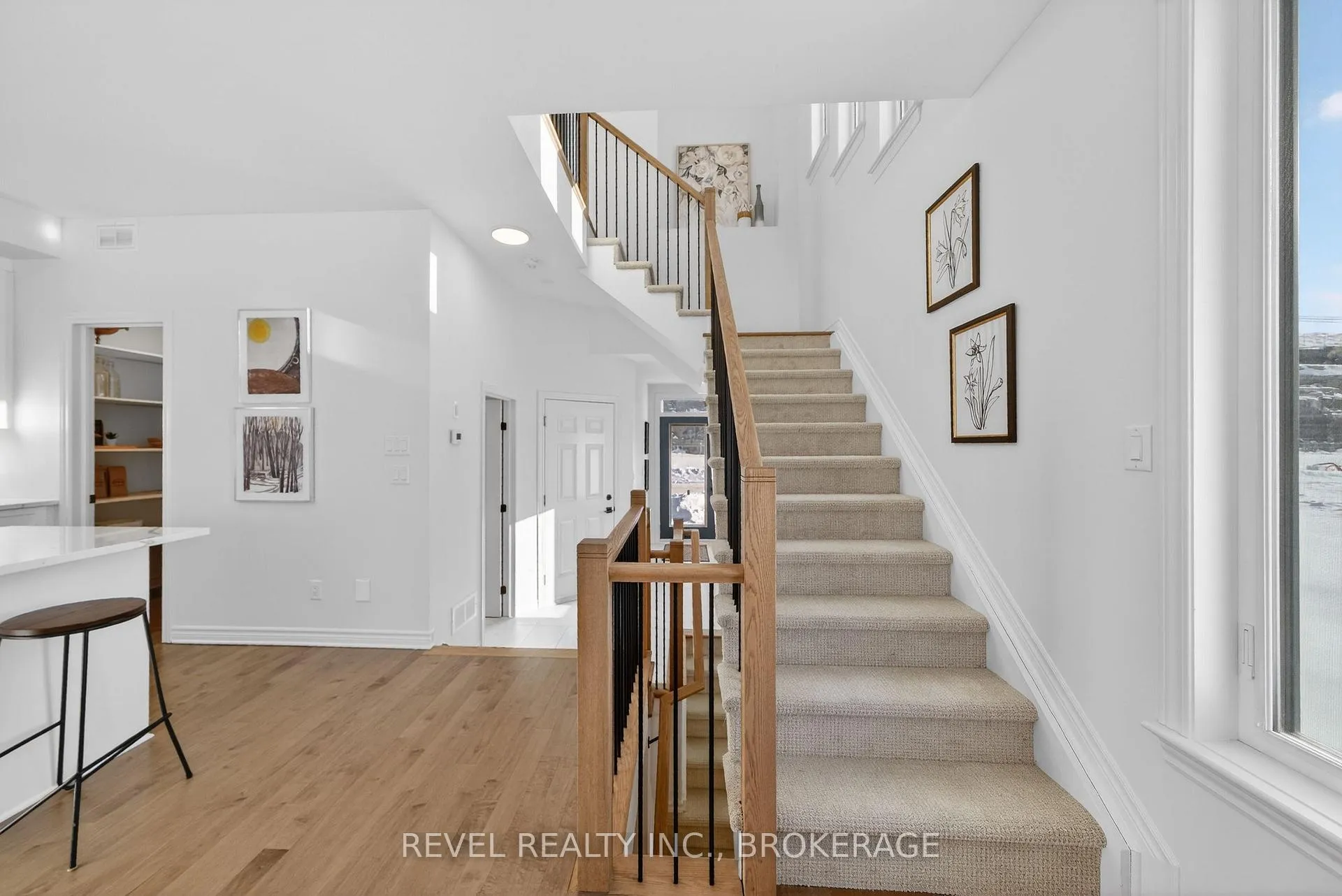 Photo 23 of 322 Dockside Drive, Kingston, Kingston East (Incl Barret Crt) — HOMEH
