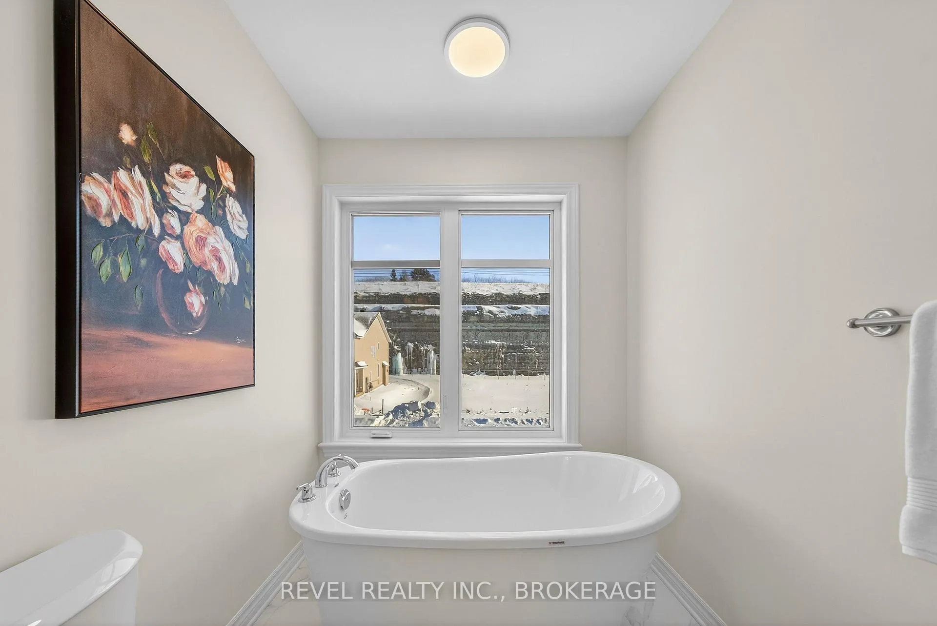 Photo 36 of 322 Dockside Drive, Kingston, Kingston East (Incl Barret Crt) — HOMEH
