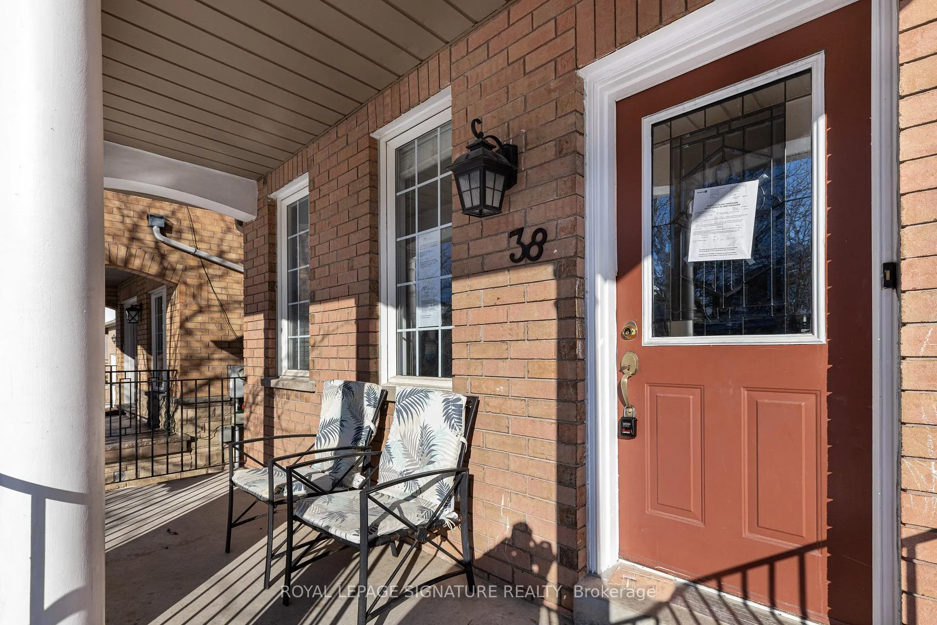 Photo 4 of 38 Scarlett Trail, Vaughan, Vellore Village — HOMEH