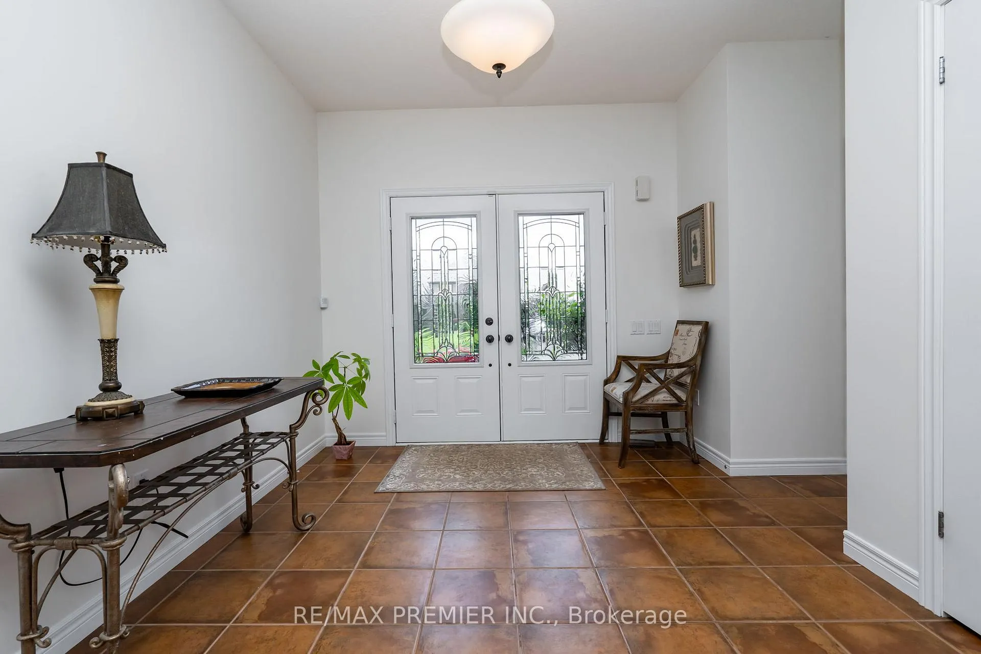 Photo 6 of 34 Headwaters Lane, Mono, Rural Mono — HOMEH