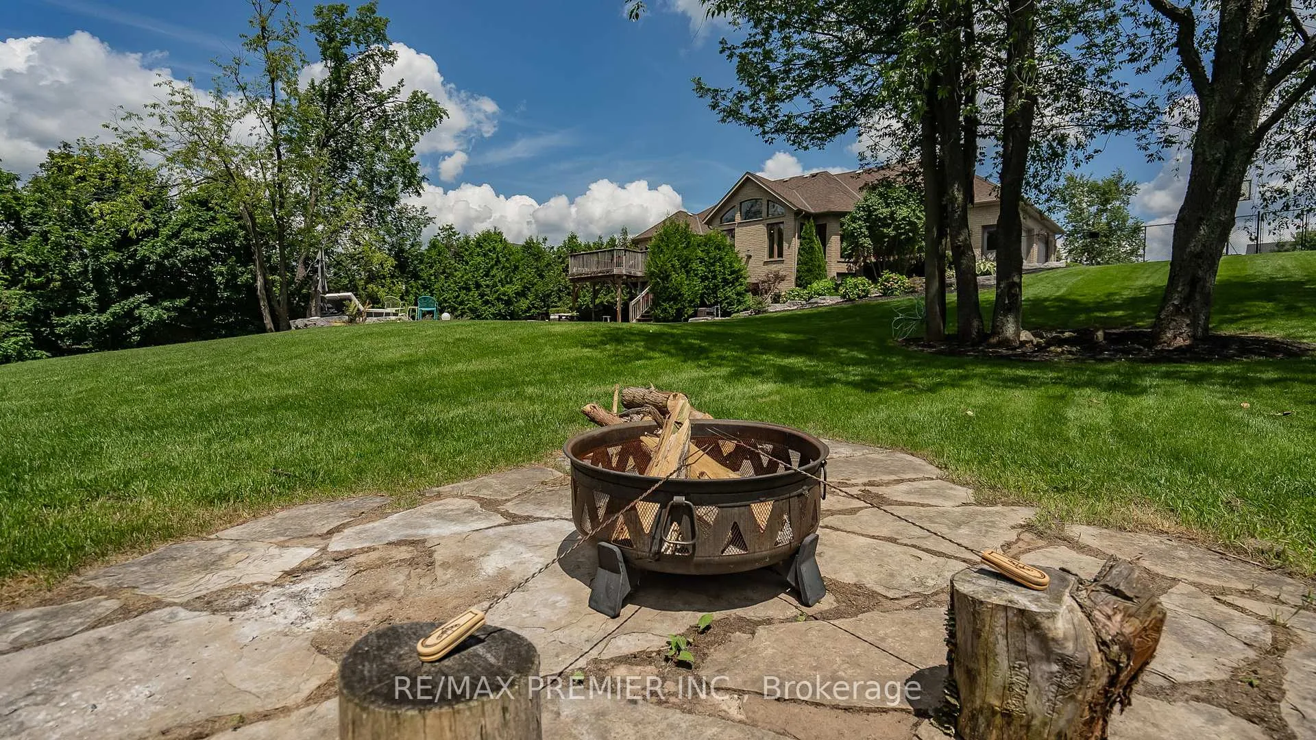 Photo 31 of 34 Headwaters Lane, Mono, Rural Mono — HOMEH