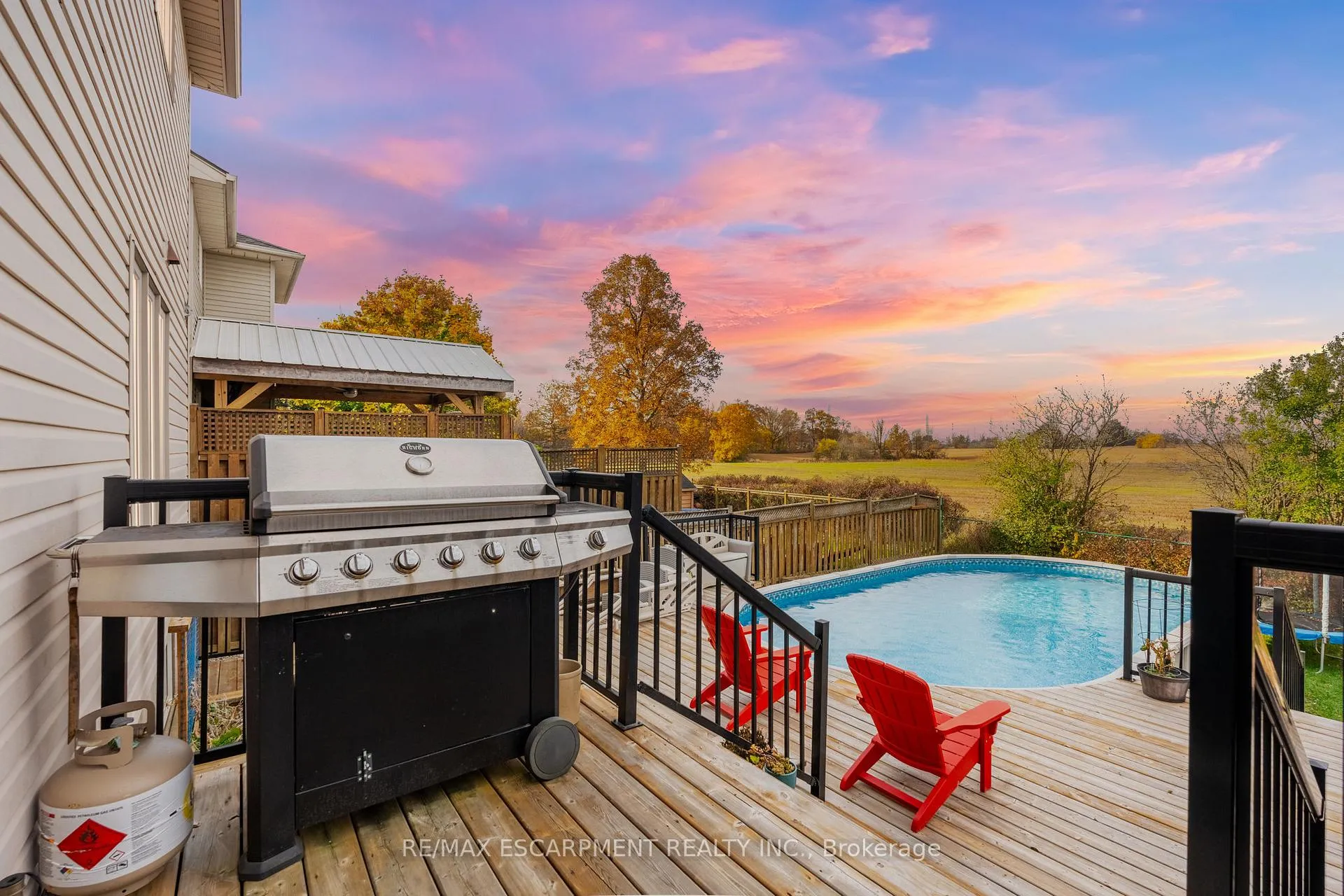 Photo 2 of 78 Celtic Drive, Haldimand — HOMEH