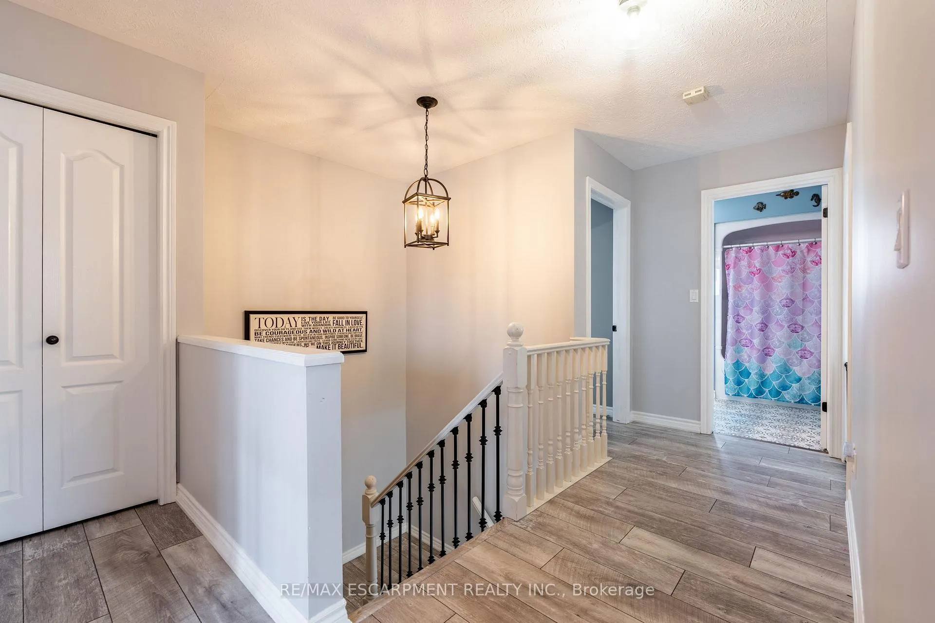 Photo 19 of 78 Celtic Drive, Haldimand — HOMEH