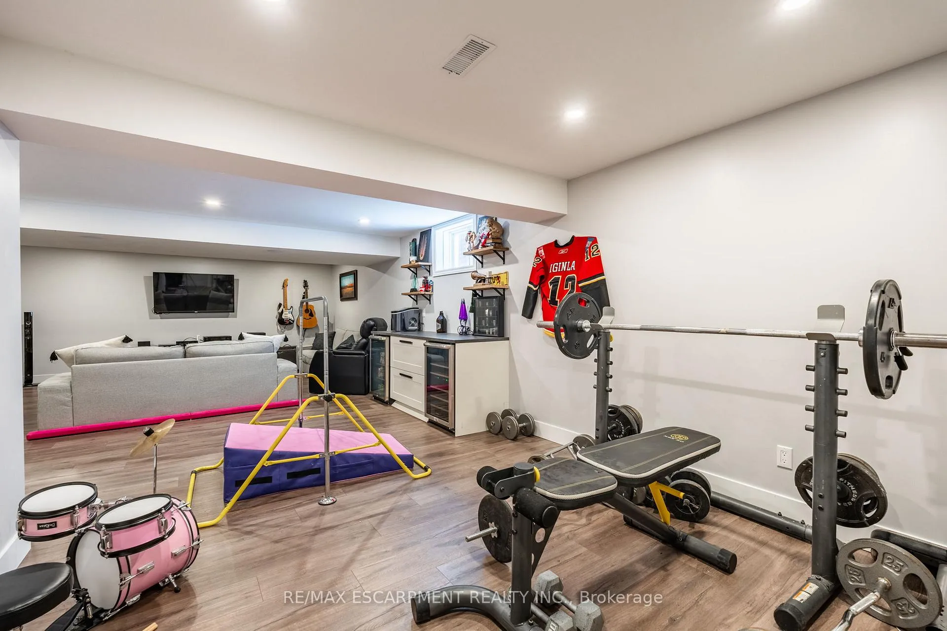 Photo 31 of 78 Celtic Drive, Haldimand — HOMEH