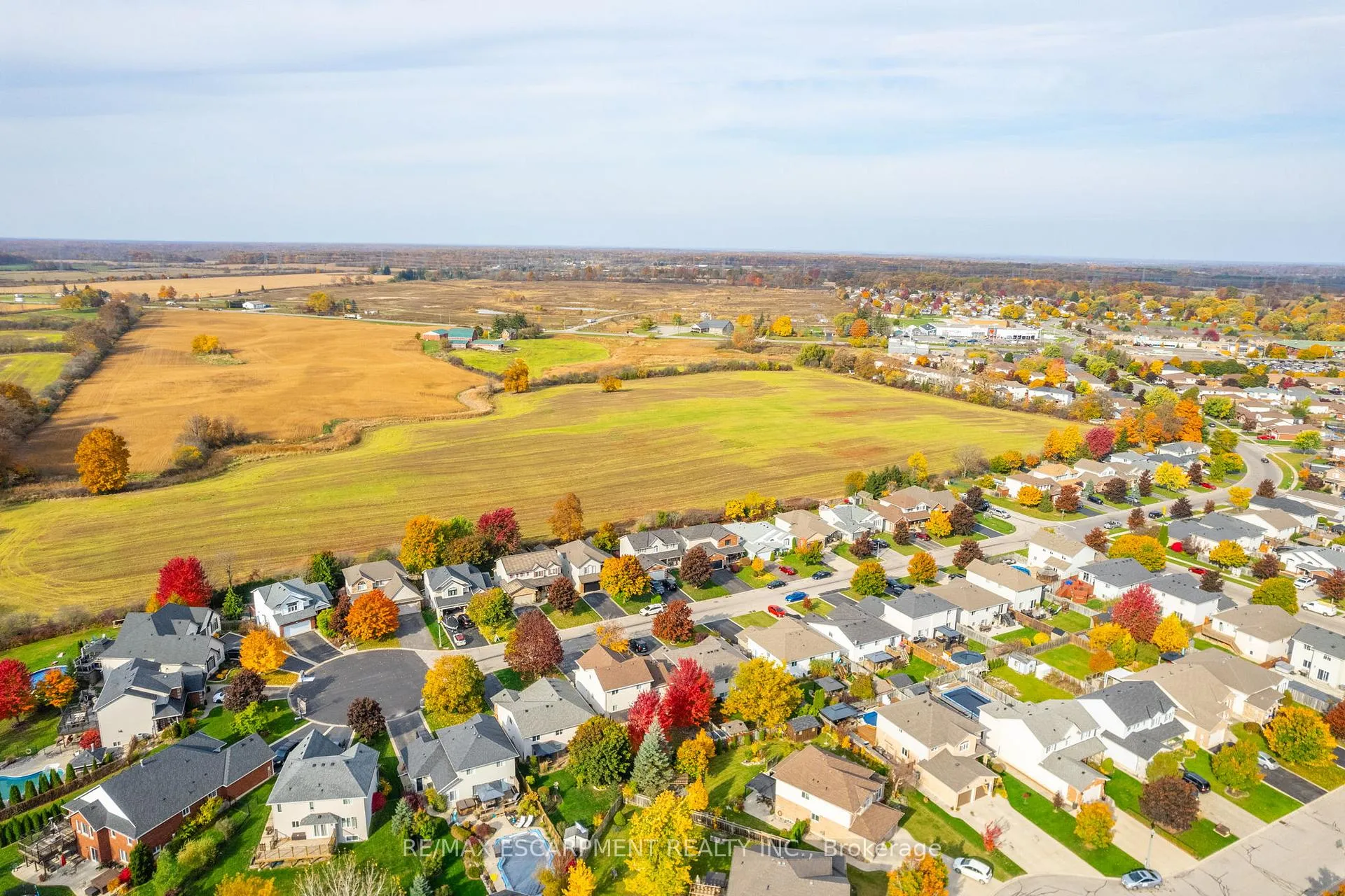 Photo 40 of 78 Celtic Drive, Haldimand — HOMEH