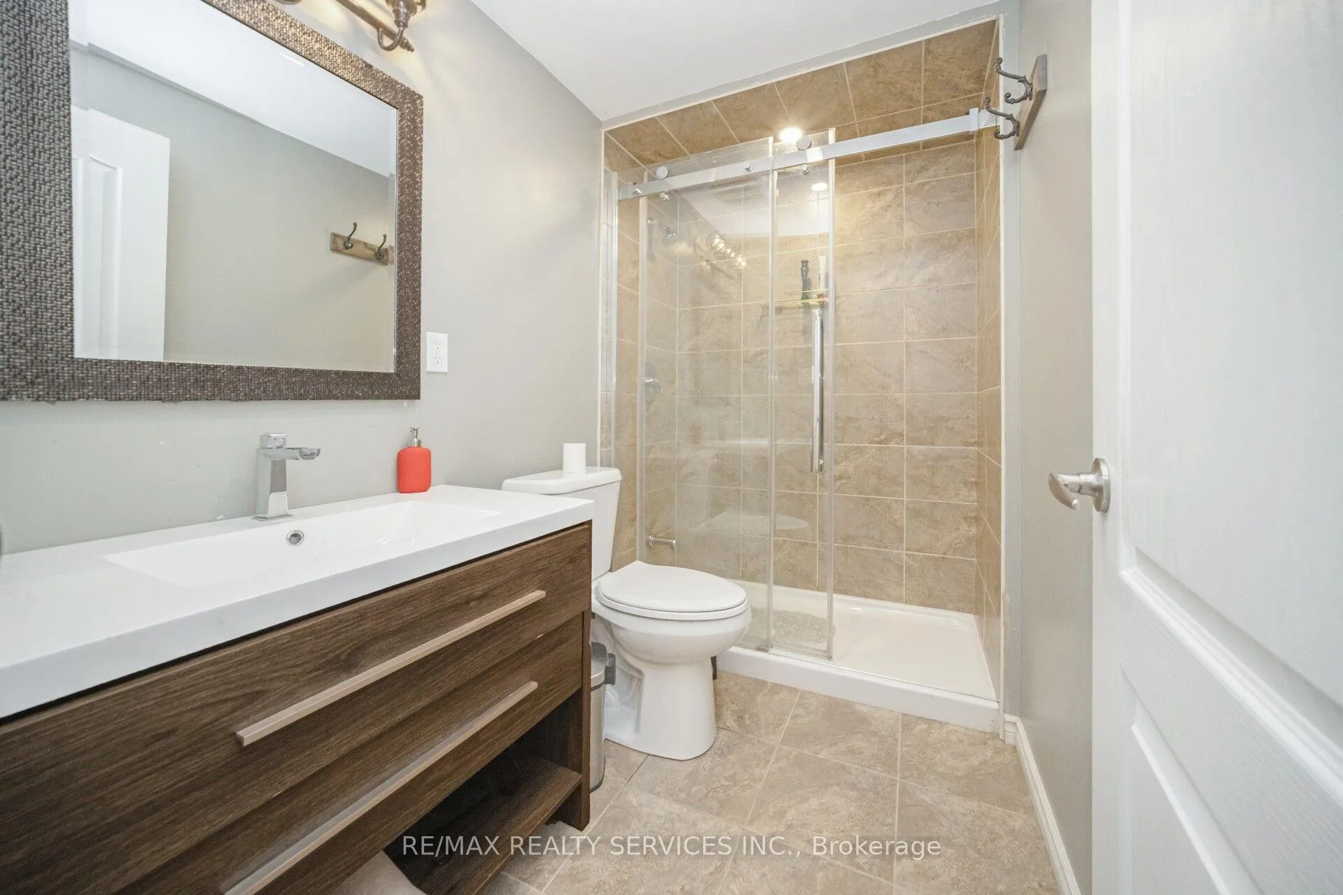 Photo 43 of 472 Tonelli Lane, Milton, Harrison — HOMEH
