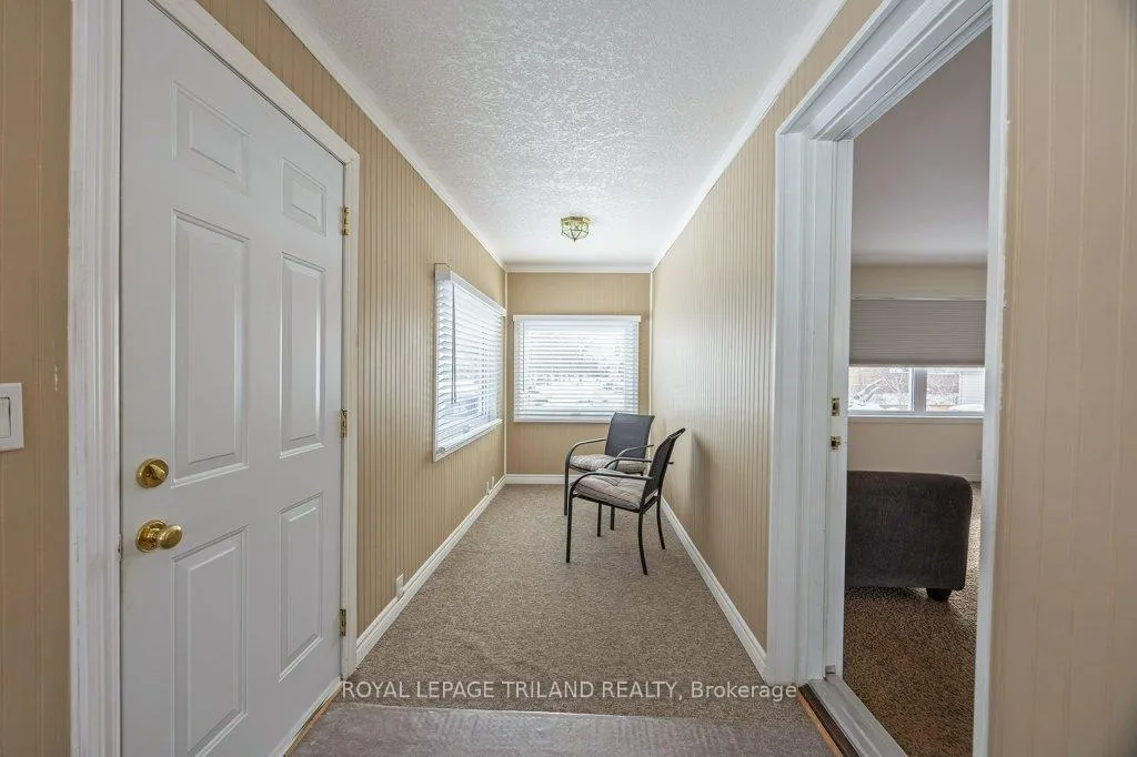 Photo 6 of 102 Alma Street, St. Thomas — HOMEH