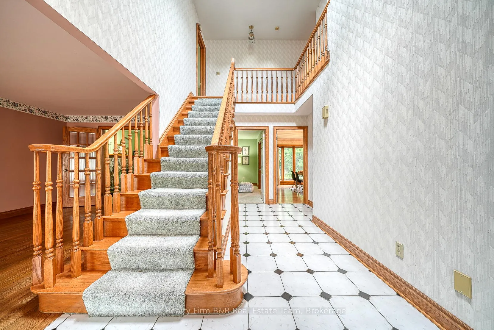 Photo 8 of 45 Pondview Court, Thames Centre, Dorchester — HOMEH