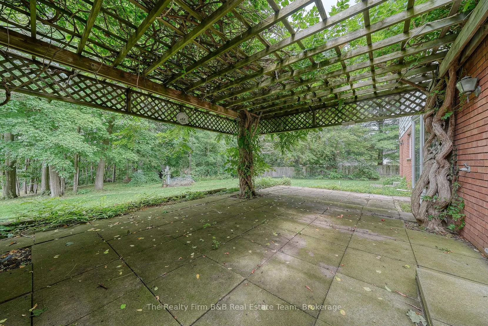 Photo 48 of 45 Pondview Court, Thames Centre, Dorchester — HOMEH