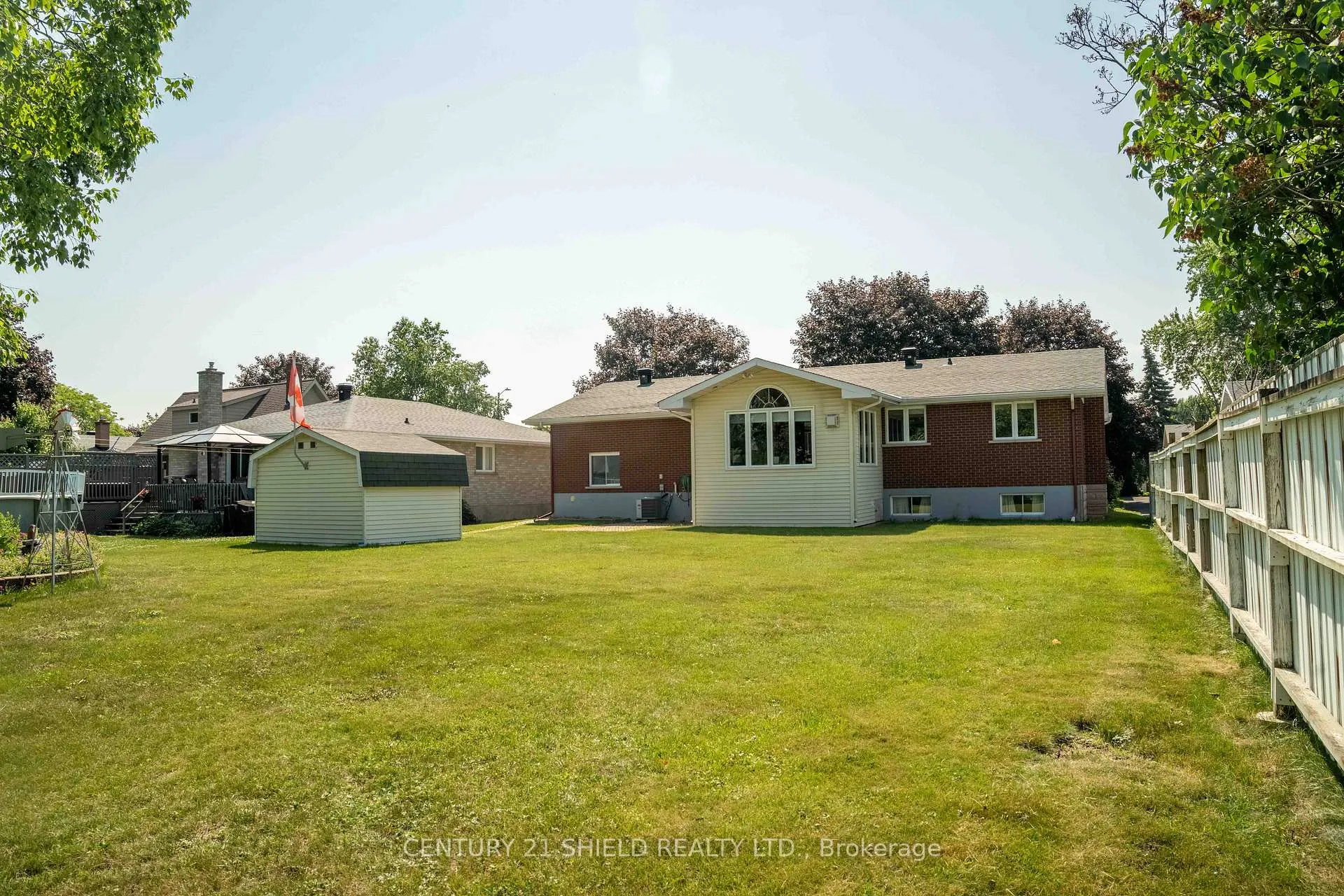 Photo 32 of 1921 Concorde Avenue, Cornwall — HOMEH