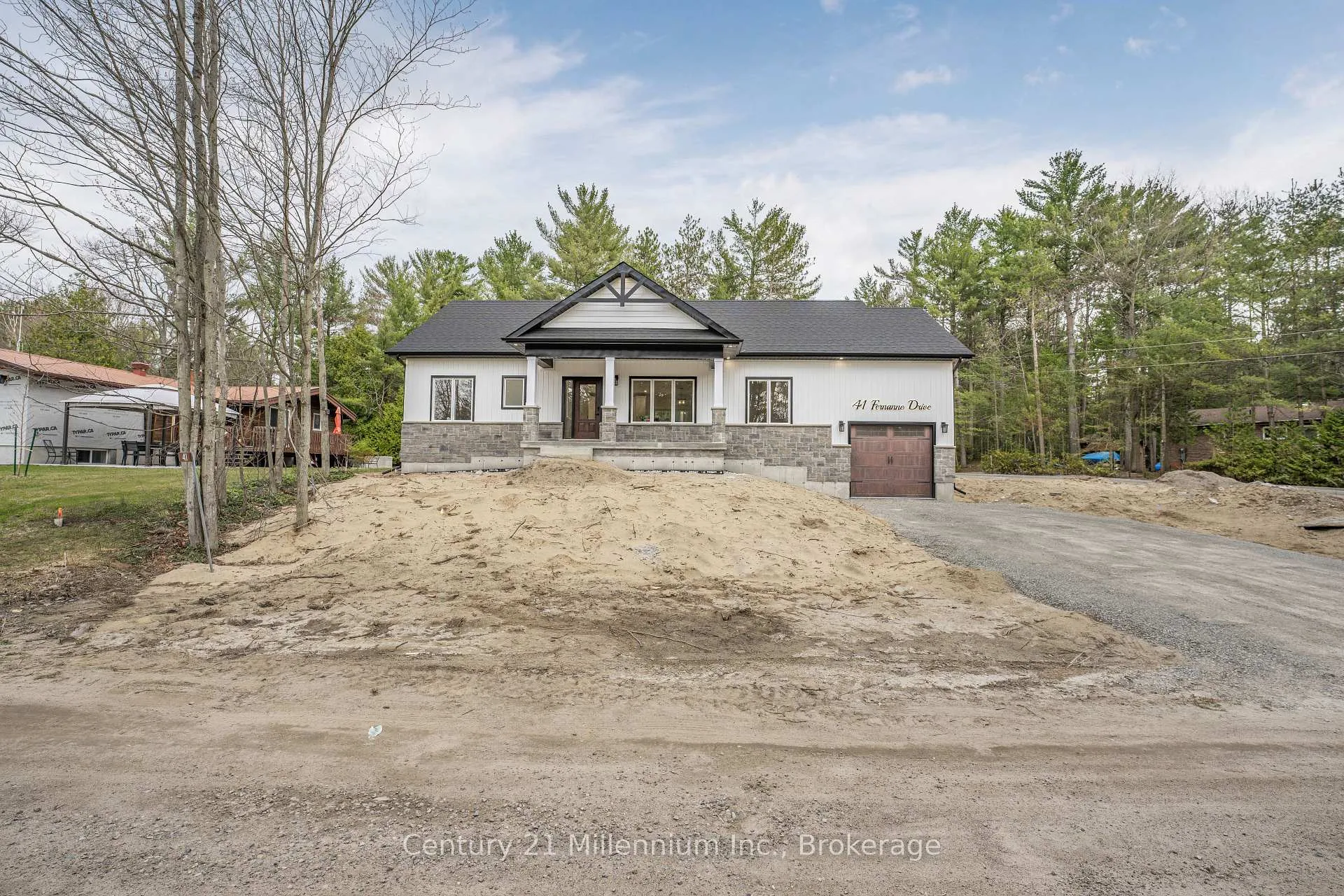 Photo 1 of 41 Fernanne Drive, Tiny, Rural Tiny — HOMEH