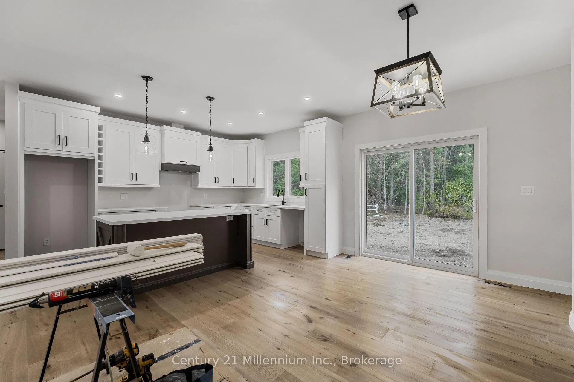 Photo 4 of 41 Fernanne Drive, Tiny, Rural Tiny — HOMEH