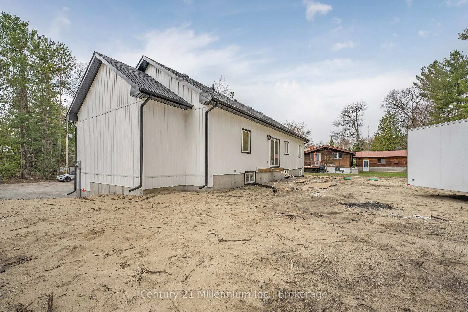 Photo 26 of 41 Fernanne Drive, Tiny, Rural Tiny — HOMEH