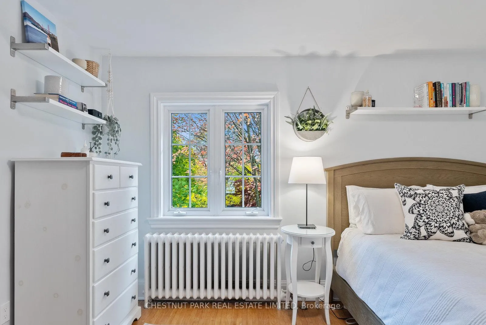 Photo 20 of 19 Hillhurst Boulevard, Toronto, Lawrence Park South — HOMEH
