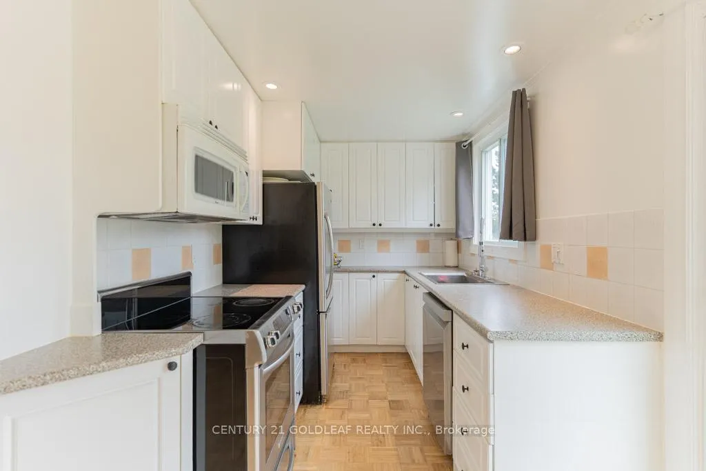 Photo 8 of 1745 Bonaventure Terrace, Ottawa, Convent Glen South — HOMEH