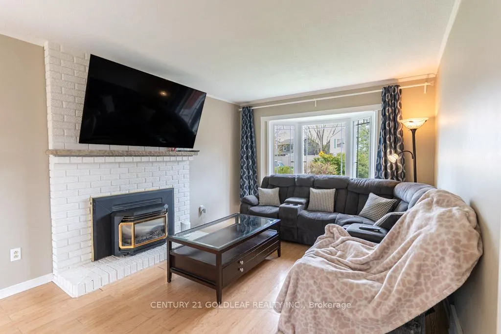 Photo 15 of 1745 Bonaventure Terrace, Ottawa, Convent Glen South — HOMEH