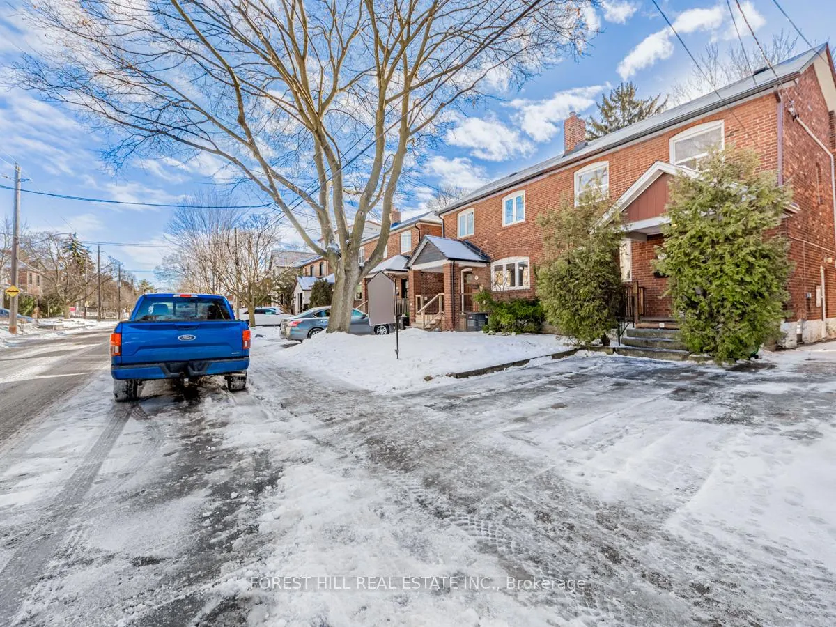 Photo 4 of 355 Belsize Drive, Toronto, Mount Pleasant East — HOMEH