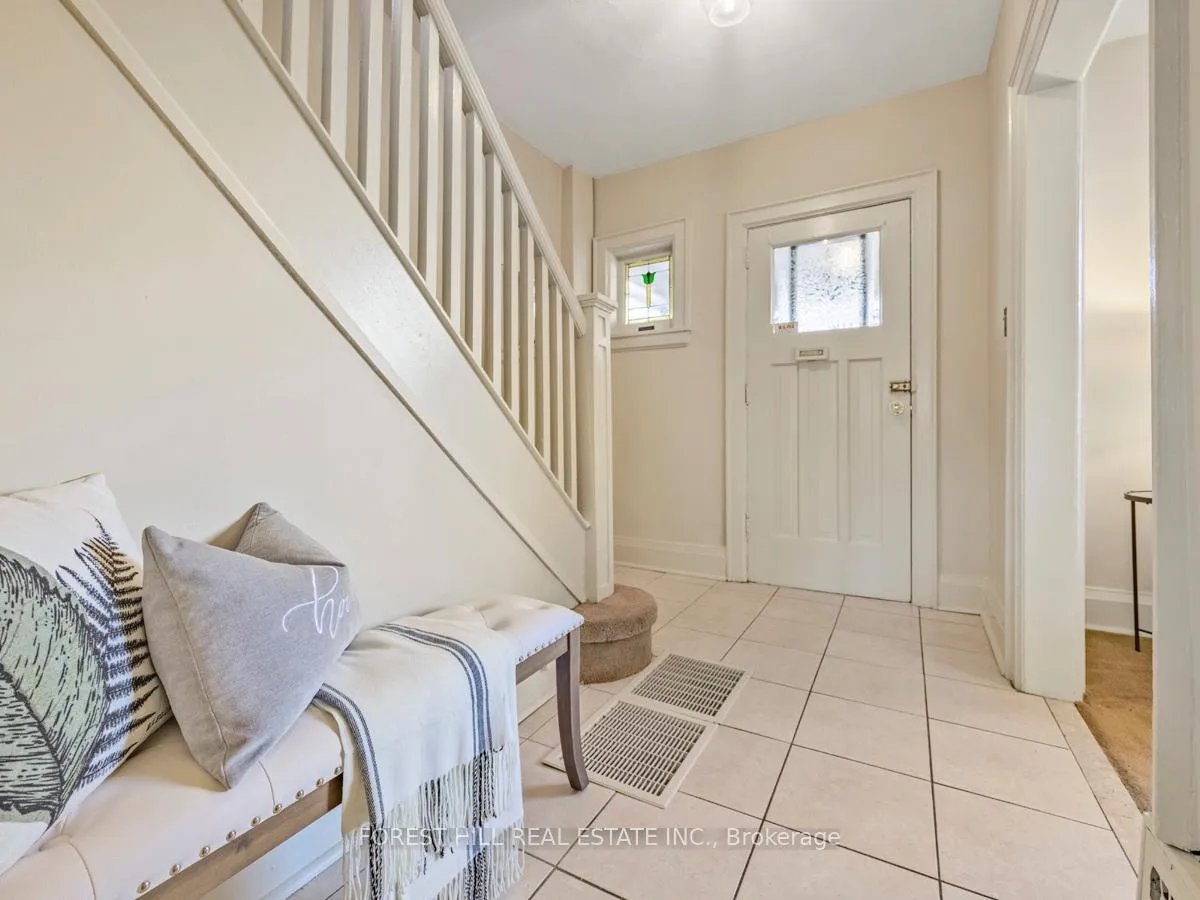 Photo 5 of 355 Belsize Drive, Toronto, Mount Pleasant East — HOMEH