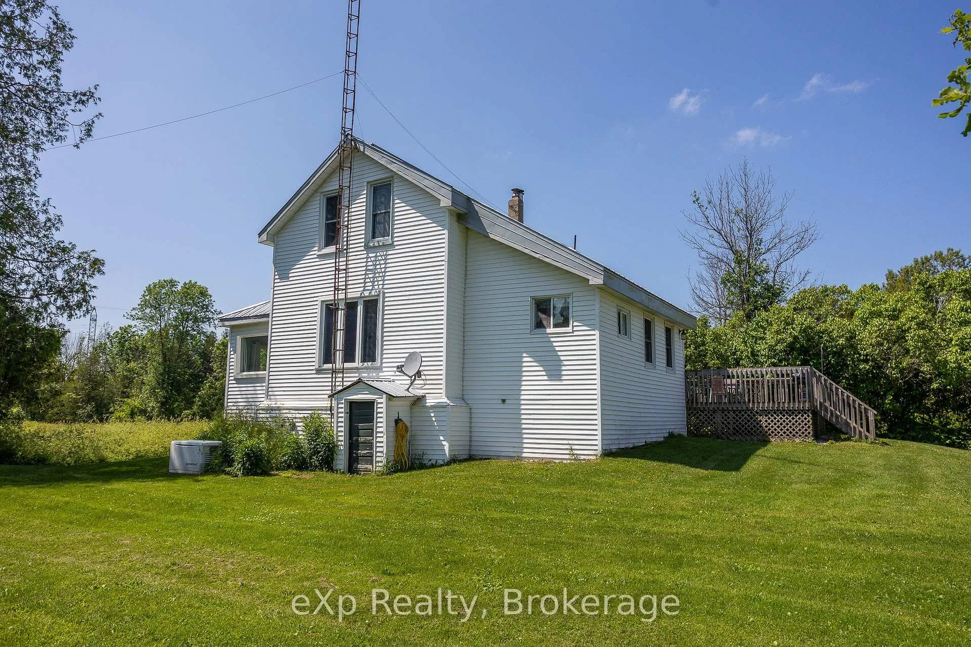 Photo 4 of 317517 6 & 10 Highway, Meaford — HOMEH