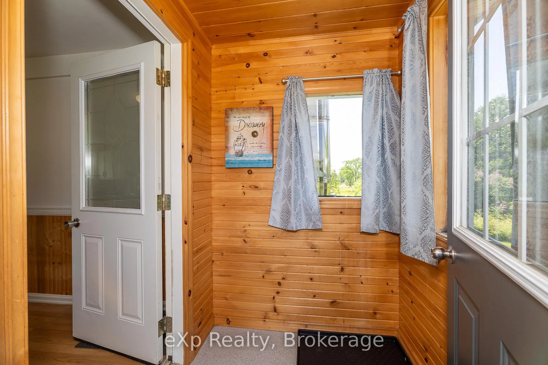 Photo 8 of 317517 6 & 10 Highway, Meaford — HOMEH