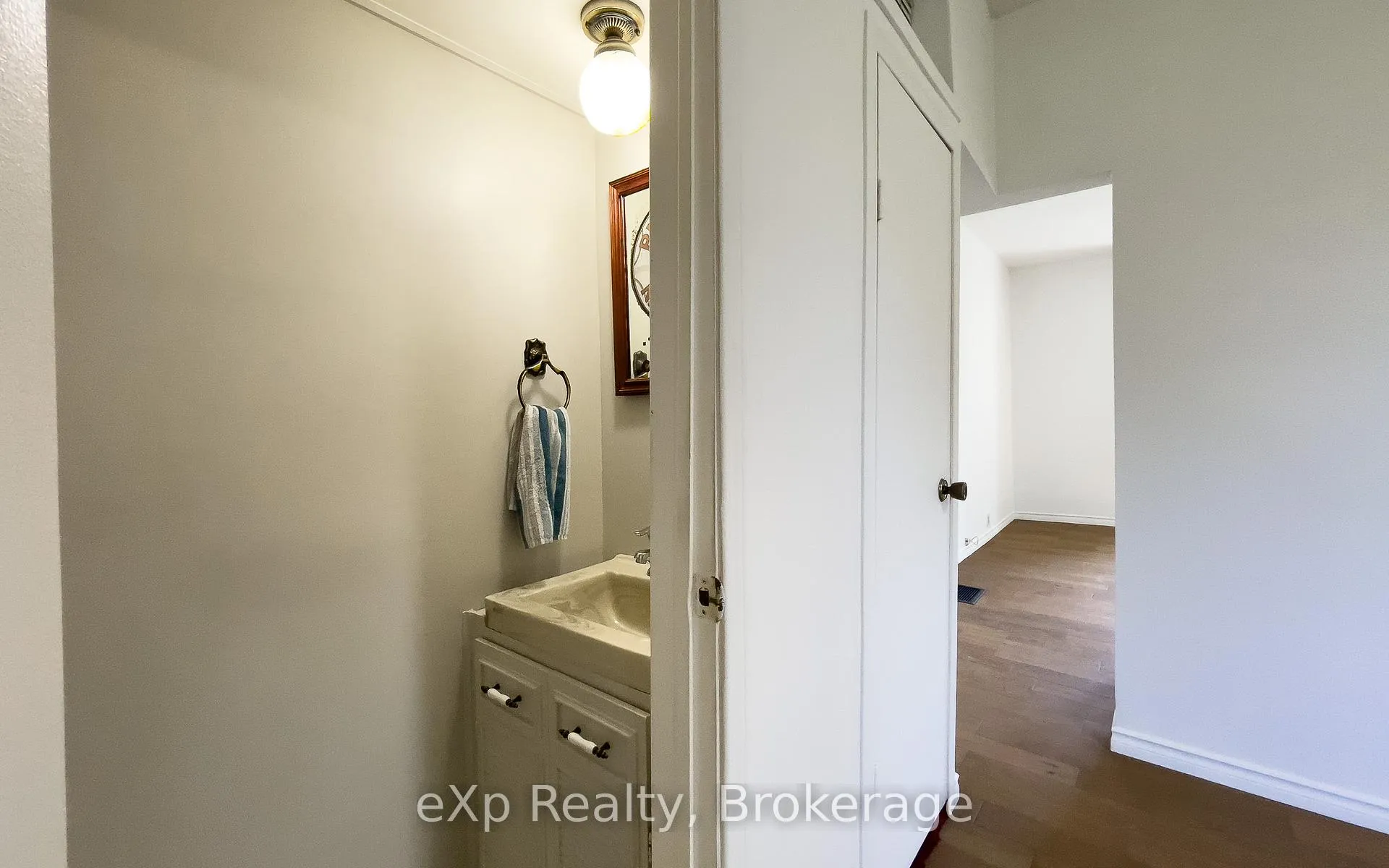 Photo 19 of 317517 6 & 10 Highway, Meaford — HOMEH