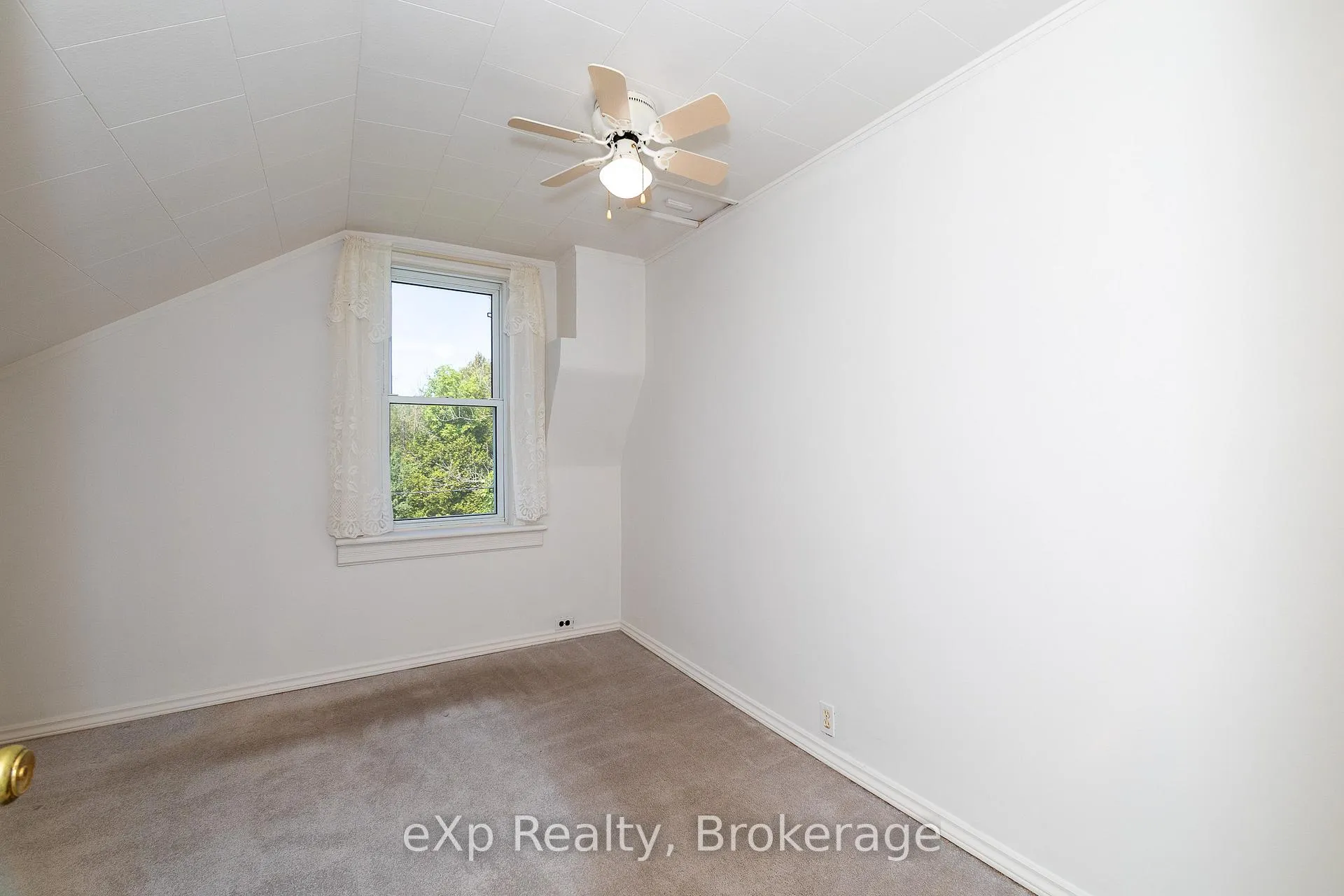 Photo 22 of 317517 6 & 10 Highway, Meaford — HOMEH