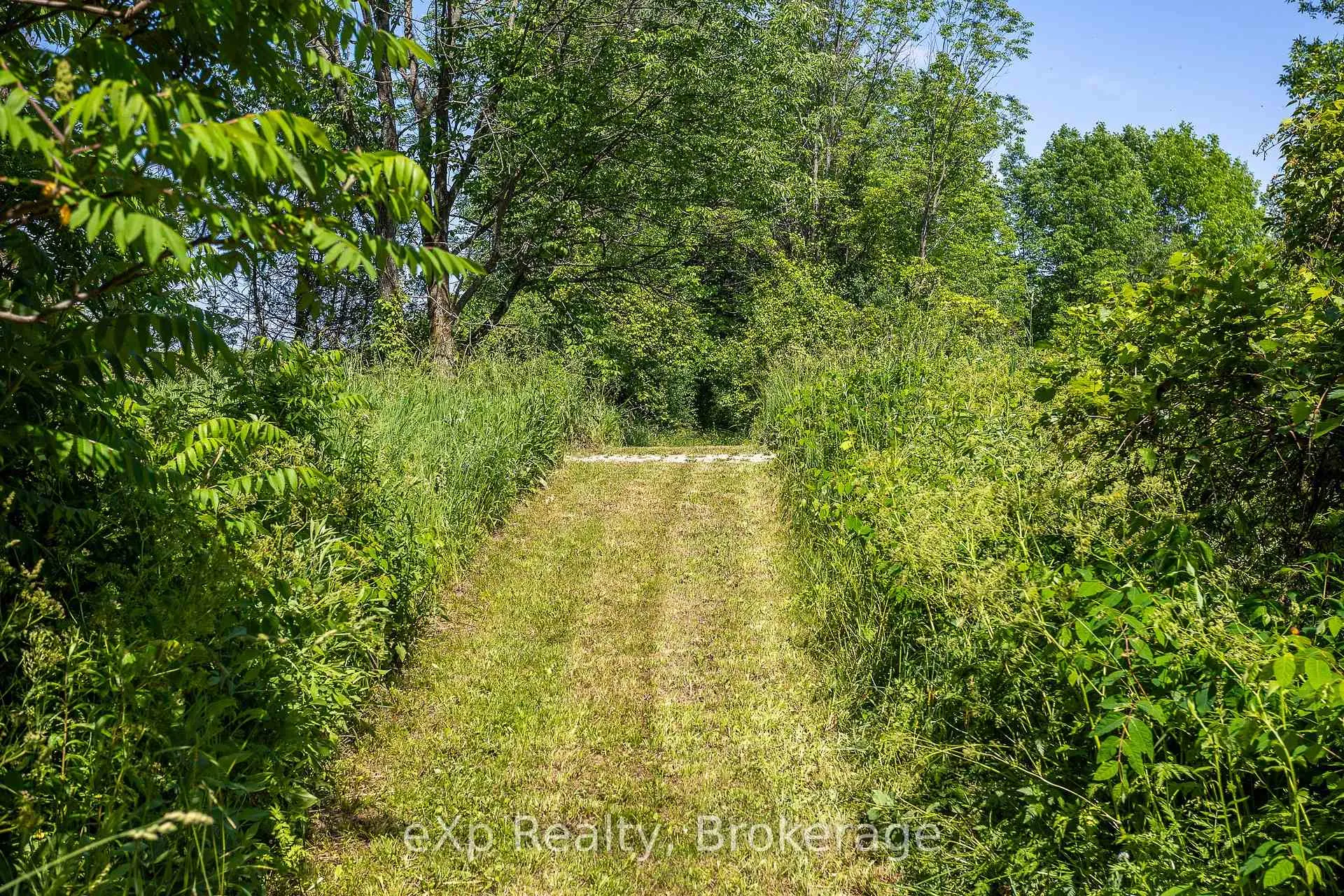 Photo 34 of 317517 6 & 10 Highway, Meaford — HOMEH