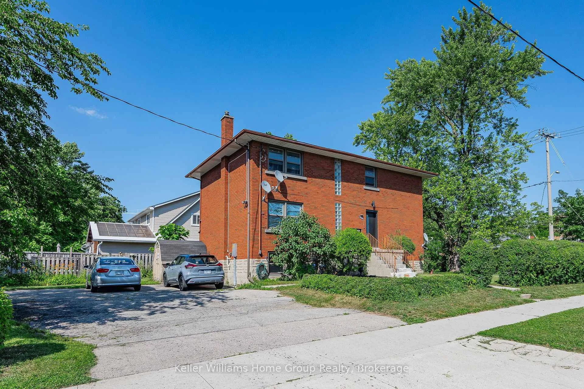 Photo 1 of 228 Connaught Street, Kitchener — HOMEH