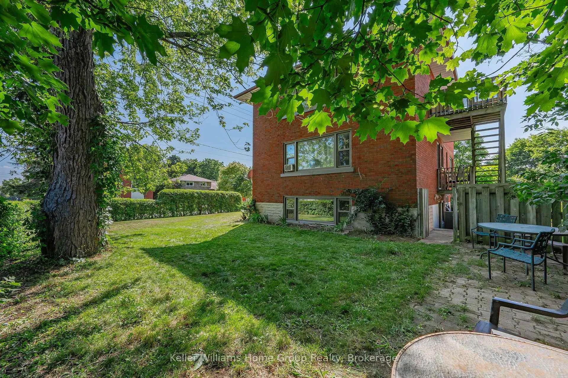 Photo 7 of 228 Connaught Street, Kitchener — HOMEH