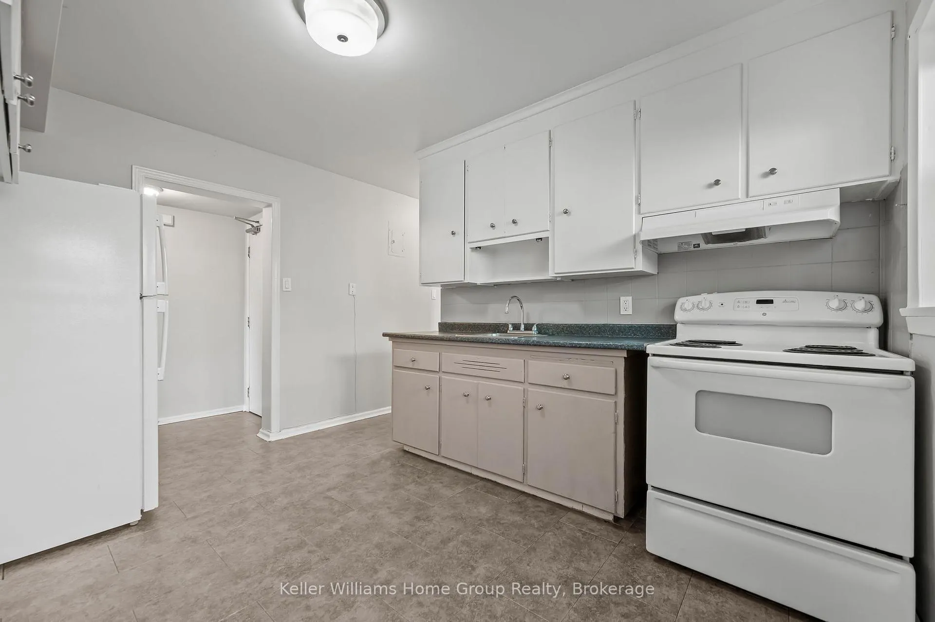 Photo 16 of 228 Connaught Street, Kitchener — HOMEH