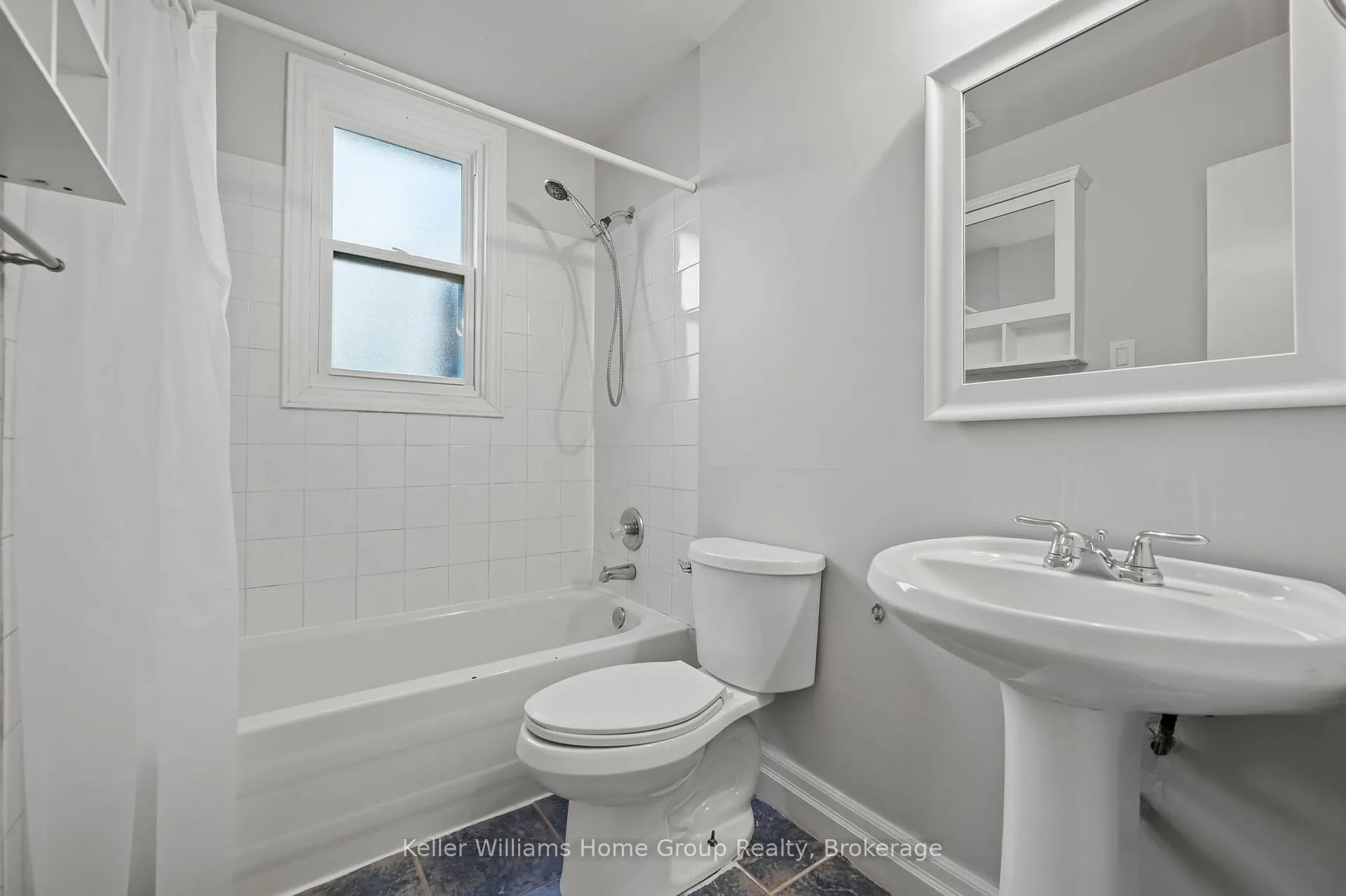 Photo 23 of 228 Connaught Street, Kitchener — HOMEH