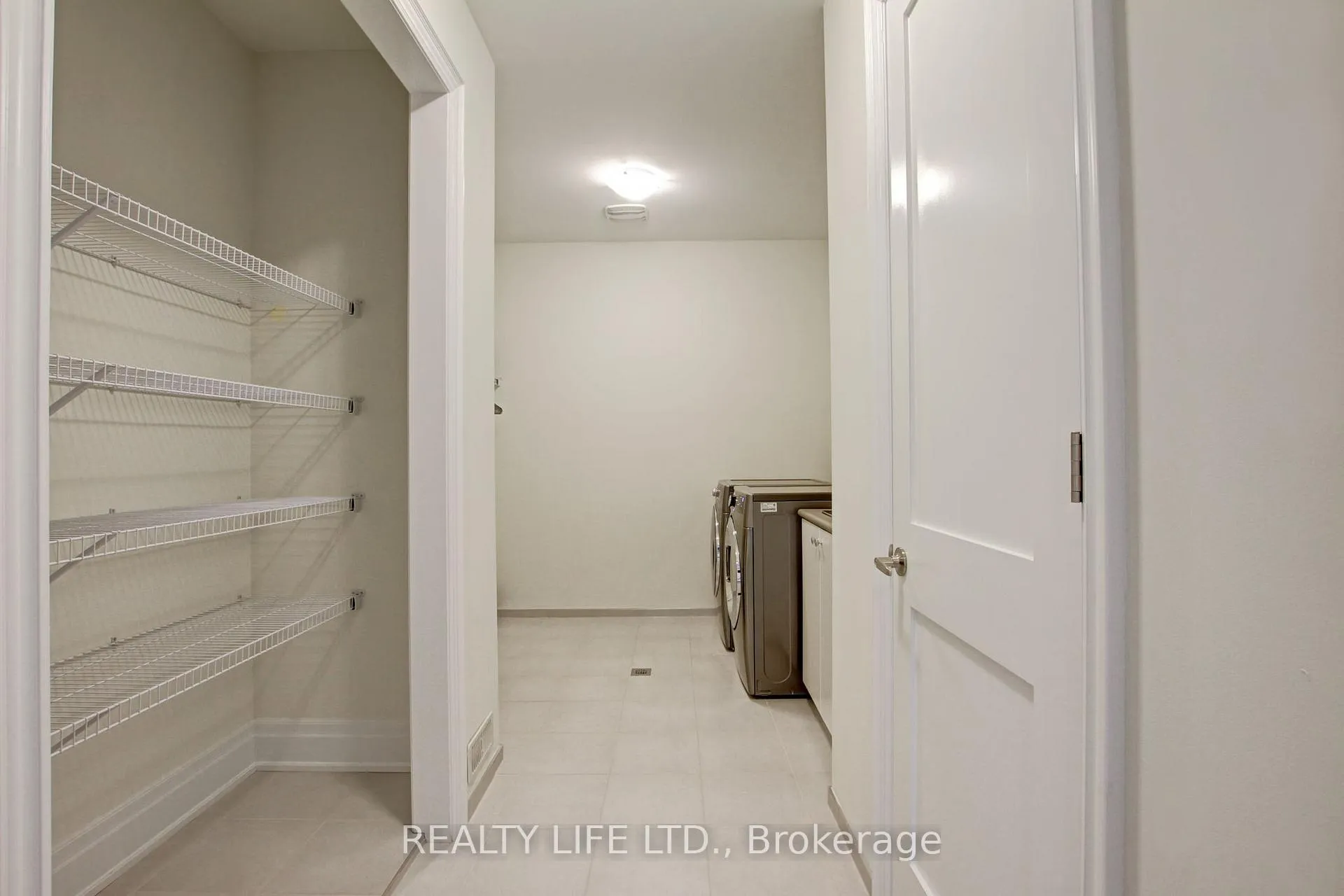 Photo 32 of 3140 Daniel Way, Oakville, Glenorchy — HOMEH