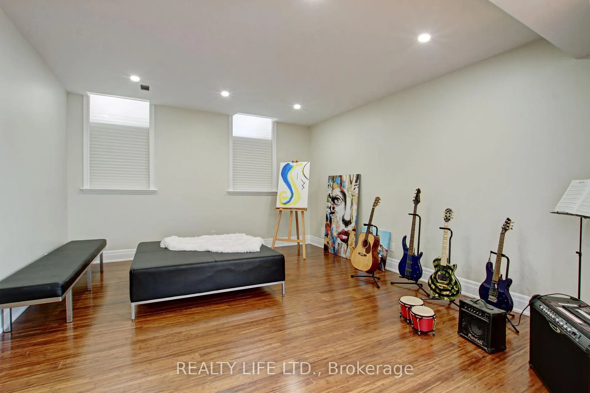 Photo 35 of 3140 Daniel Way, Oakville, Glenorchy — HOMEH