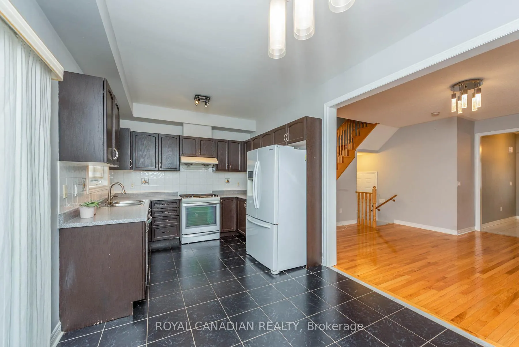 Photo 18 of 96 Clearfield Drive, Brampton, Bram East — HOMEH