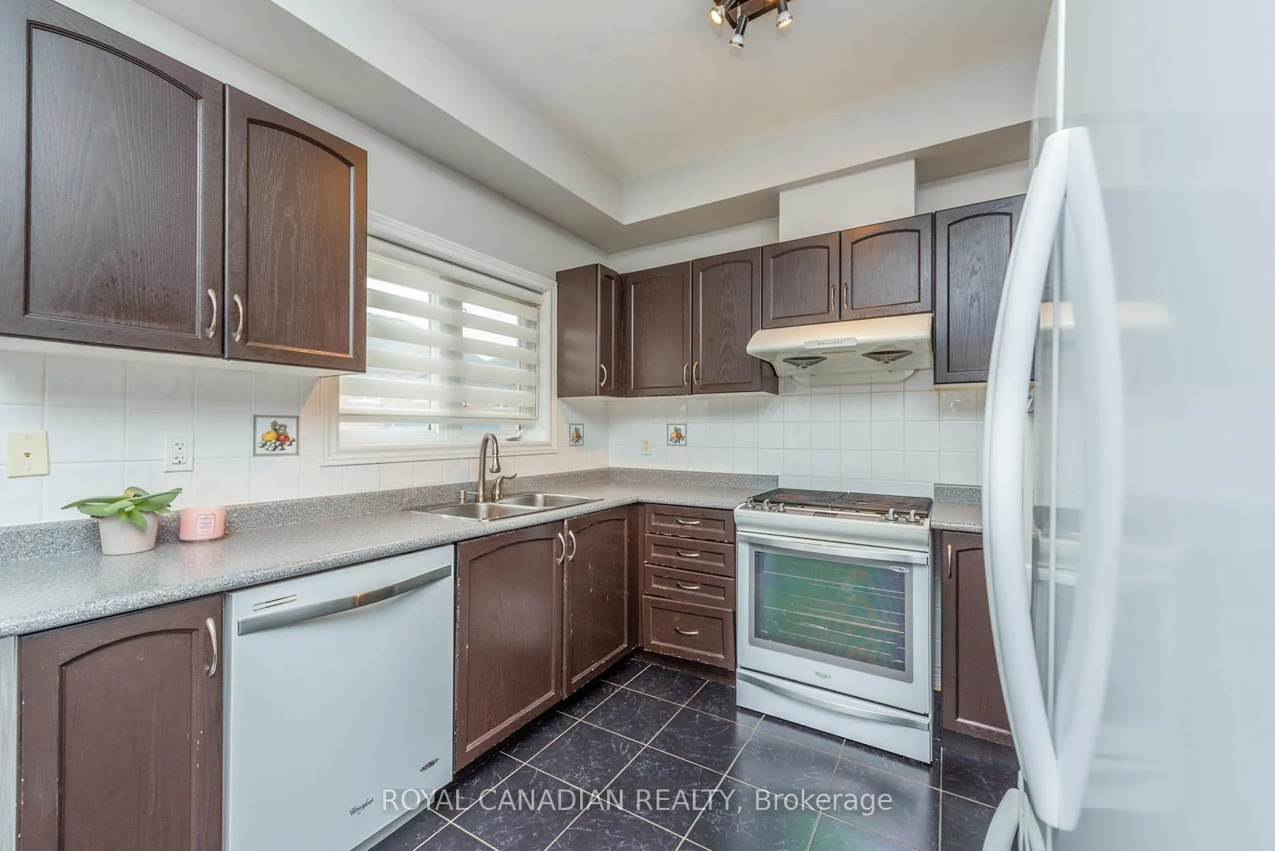 Photo 19 of 96 Clearfield Drive, Brampton, Bram East — HOMEH