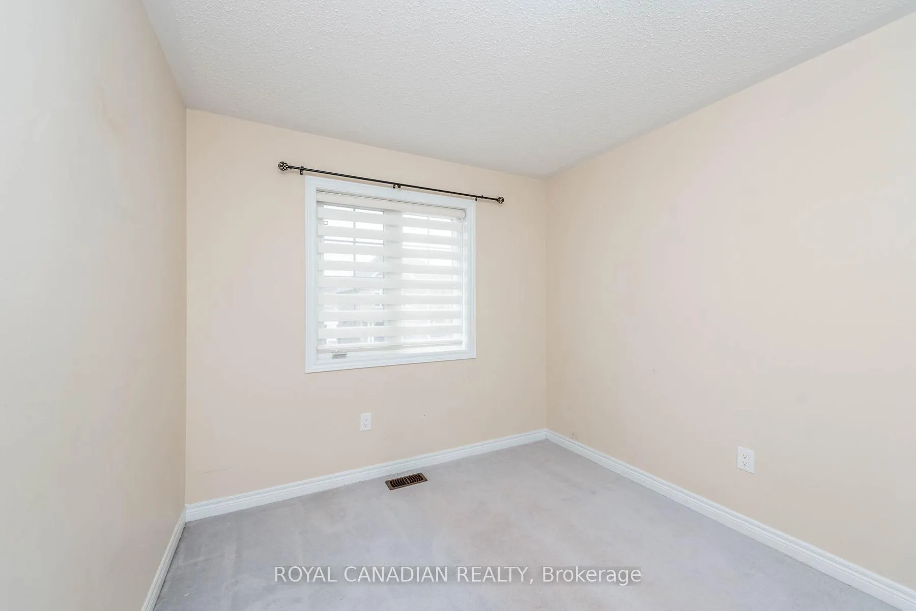 Photo 31 of 96 Clearfield Drive, Brampton, Bram East — HOMEH