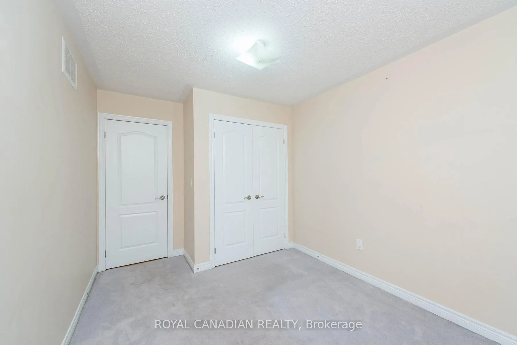 Photo 32 of 96 Clearfield Drive, Brampton, Bram East — HOMEH