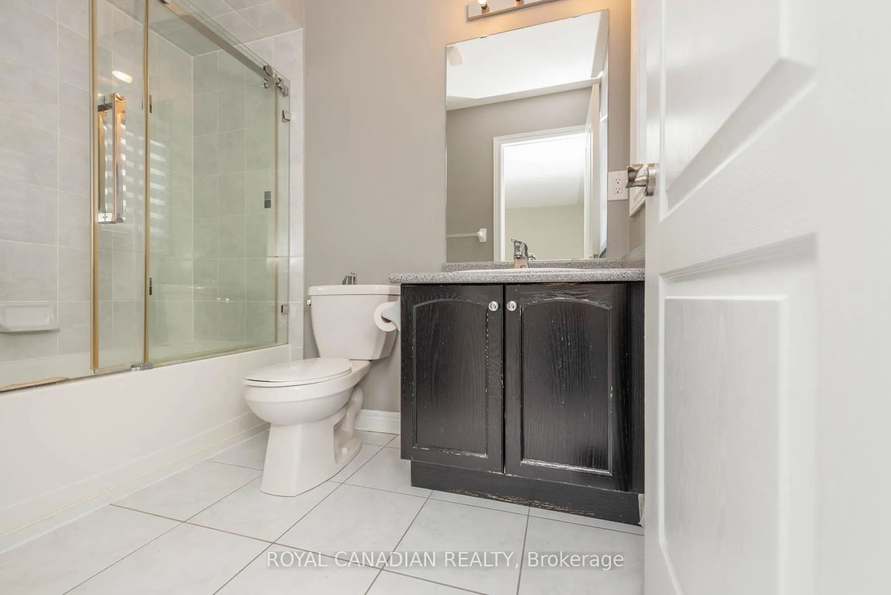 Photo 37 of 96 Clearfield Drive, Brampton, Bram East — HOMEH