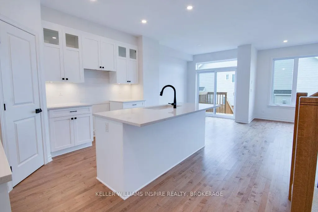 Photo 9 of 954 Stonewalk Drive, Kingston, Kingston East (Incl Barret Crt) — HOMEH