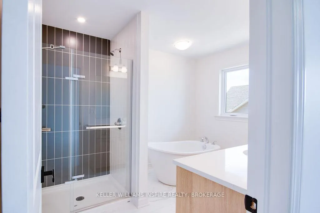 Photo 23 of 954 Stonewalk Drive, Kingston, Kingston East (Incl Barret Crt) — HOMEH