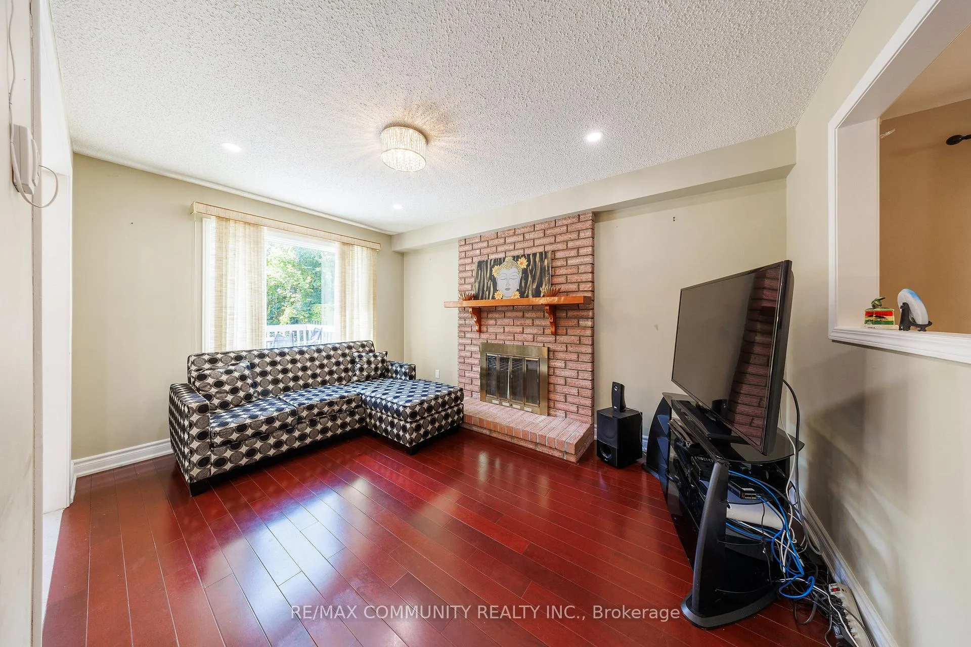 Photo 15 of 28 Trawley Crescent, Ajax, Central East — HOMEH