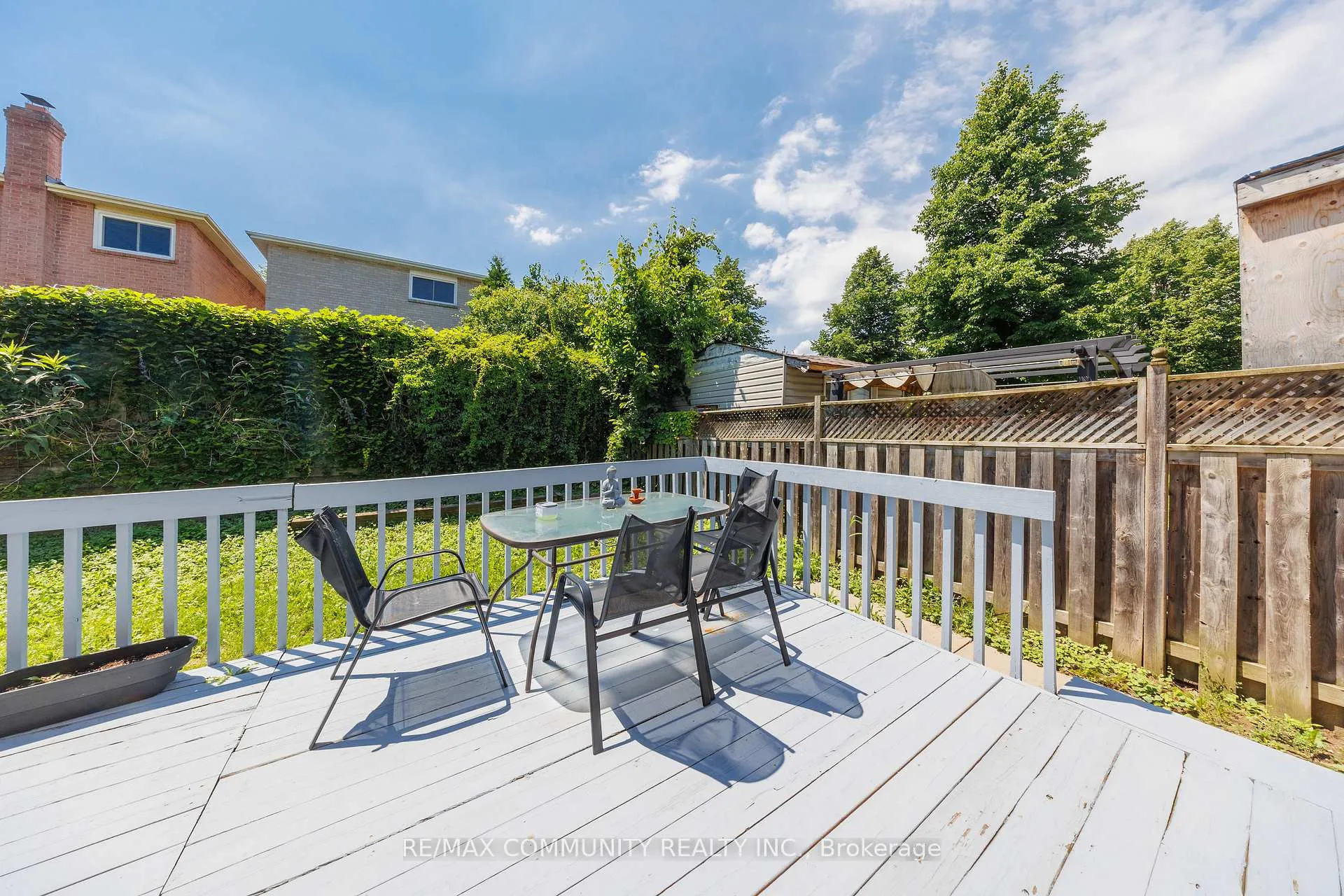 Photo 21 of 28 Trawley Crescent, Ajax, Central East — HOMEH
