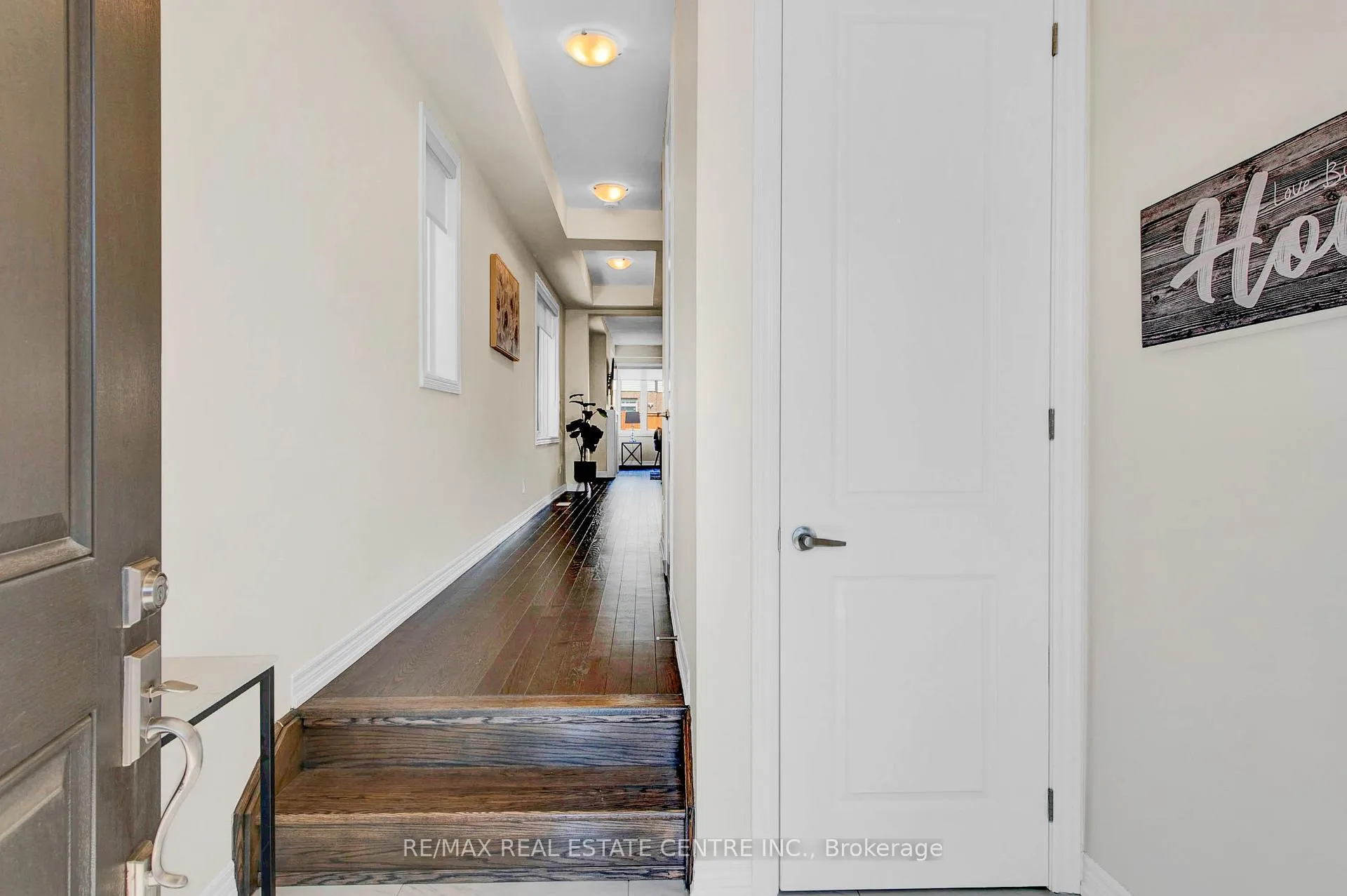 Photo 5 of 63 Georgina Street, Kitchener — HOMEH