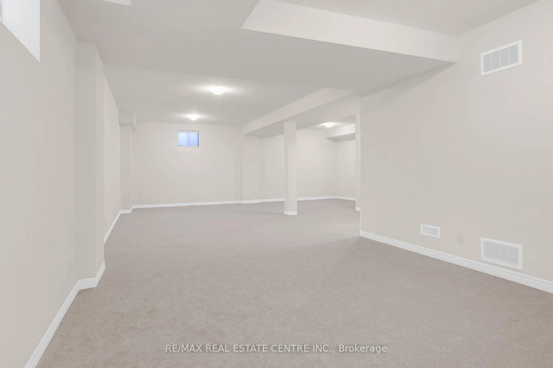 Photo 38 of 63 Georgina Street, Kitchener — HOMEH