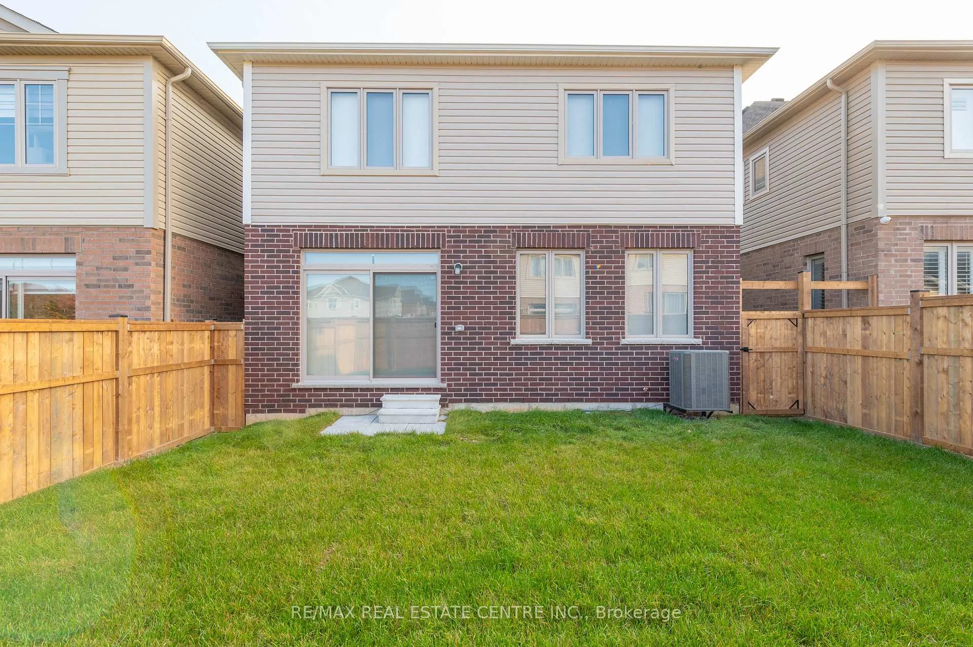 Photo 41 of 63 Georgina Street, Kitchener — HOMEH