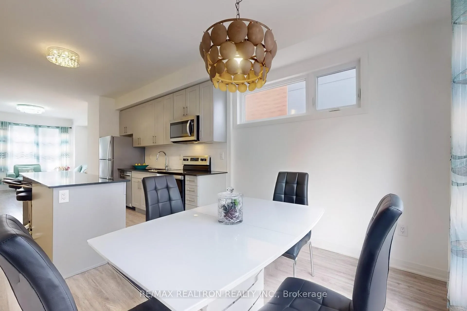 Photo 10 of 1650 Pleasure Valley Path, Oshawa, Samac — HOMEH